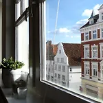 Likedeeler Am Stadthafen Lubeka
