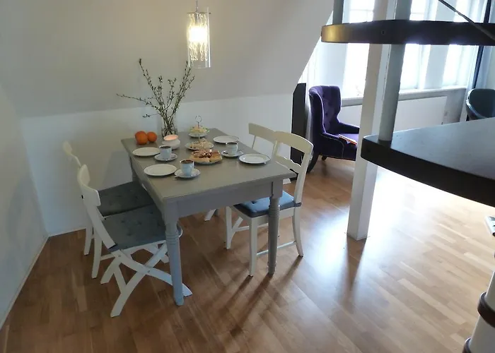 Likedeeler Am Stadthafen *